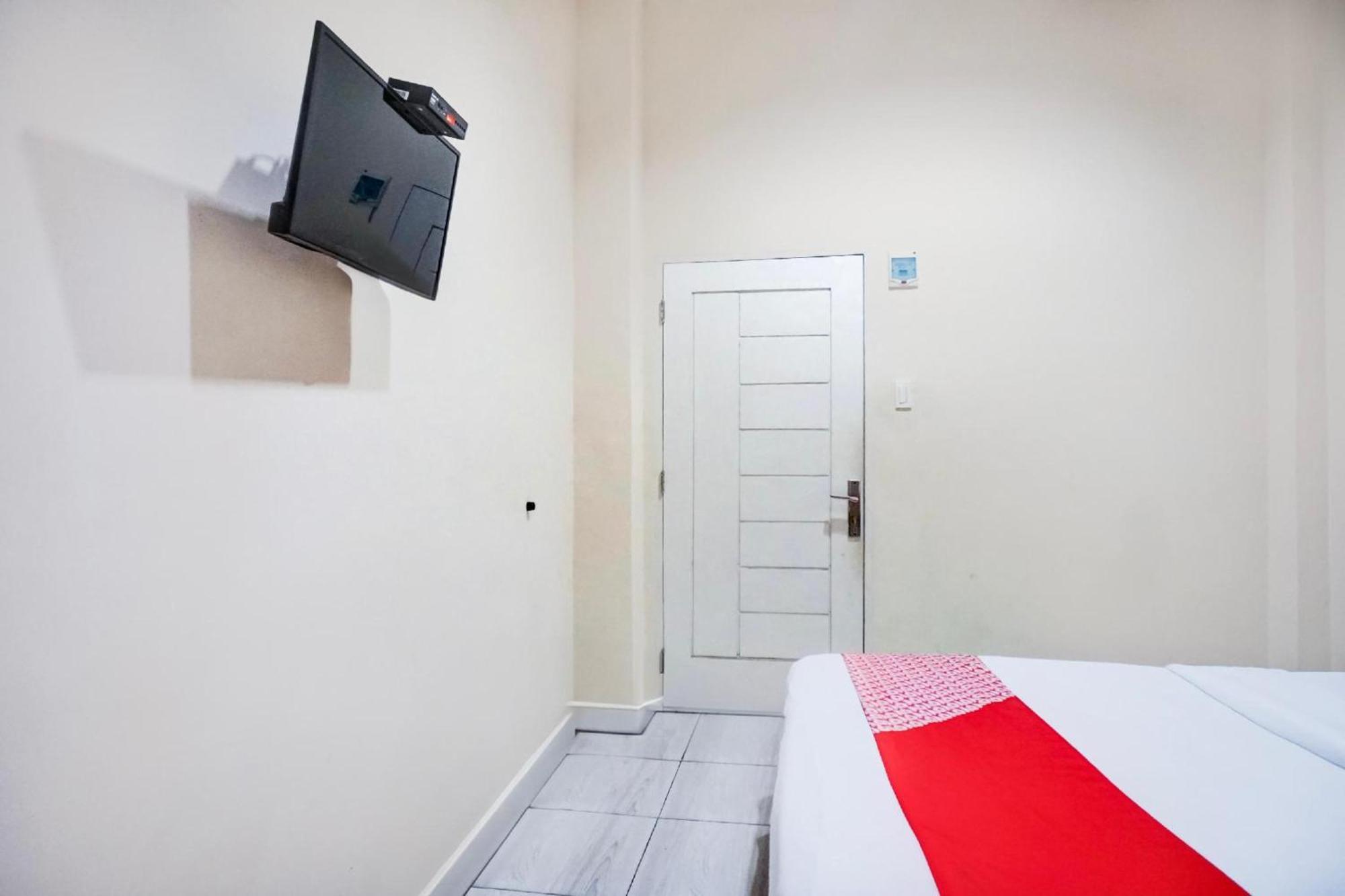 Hotel O Medan City Near Lapangan Benteng Formerly Ralica Residence Dış mekan fotoğraf