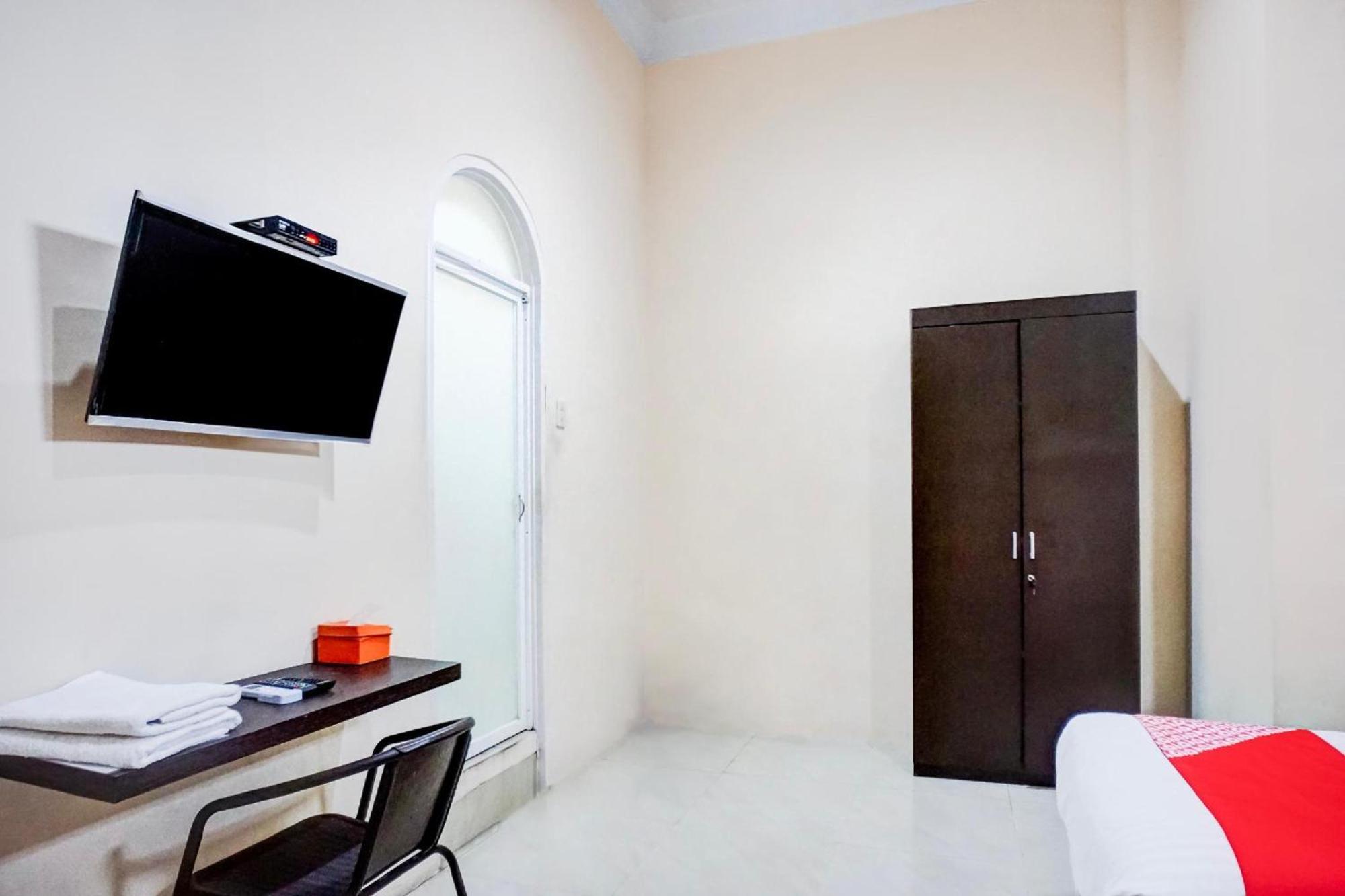 Hotel O Medan City Near Lapangan Benteng Formerly Ralica Residence Dış mekan fotoğraf