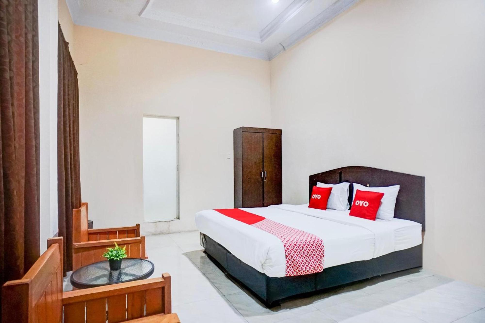 Hotel O Medan City Near Lapangan Benteng Formerly Ralica Residence Dış mekan fotoğraf